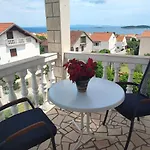 Apartment Dodik *