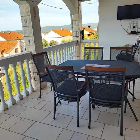 Dodik Apartment Orebić