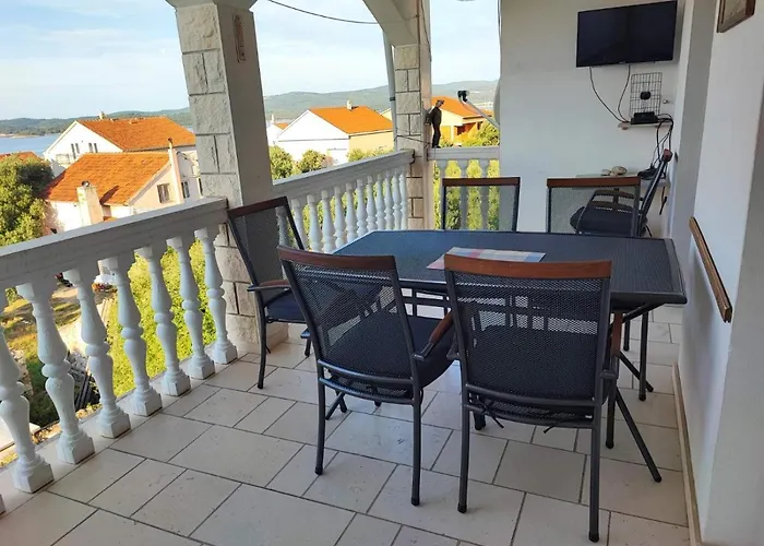 Dodik Appartement Orebić